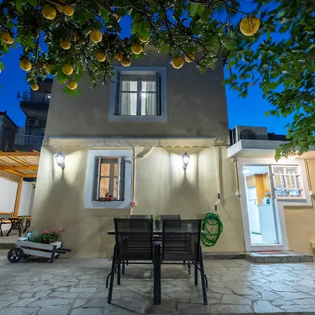 Spacious Home With Yard, Mytilene Lesvos Extérieur photo